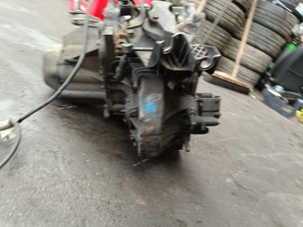 BOITE DE VITESSE MANUEL  CITROEN BERLINGO / XSARA PICASSO , PEUGEOT PARTNER 1.6HDI ( 5-VITESSES ) - Vue 3